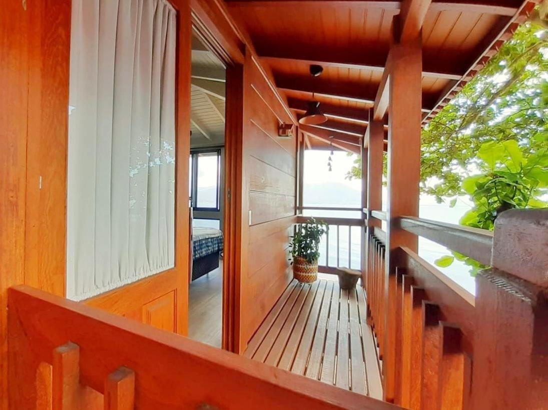 Studio Casa da Arvore, Pé na areia, Ribeirão da Ilha, Florianópolis Esterno foto